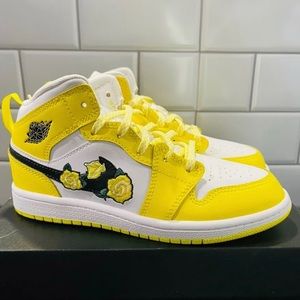 Yellow floral air jordan 1